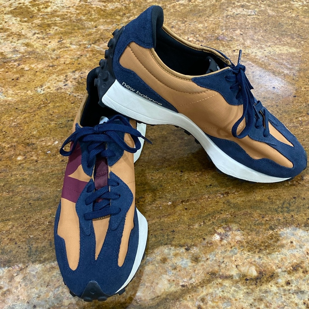 New Balance 327 Natural Indigo Faded Workwear Colorway.